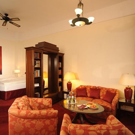 Villa Viktoria Dusseldorf Room photo